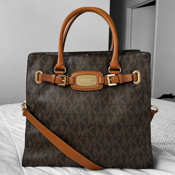 Michael Kors MK Signature PVC Hamilton Large Satchel Tote - Picture 15 of 15